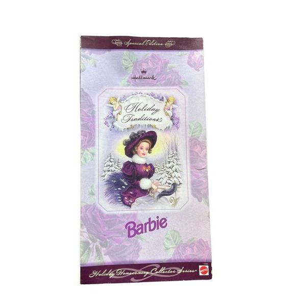 Holiday Traditions Barbie (1996); Holiday Homecoming Collection Series - Picture 6 of 7
